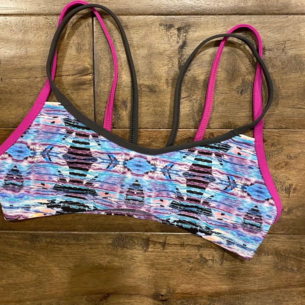 Jolyn Bikini Top